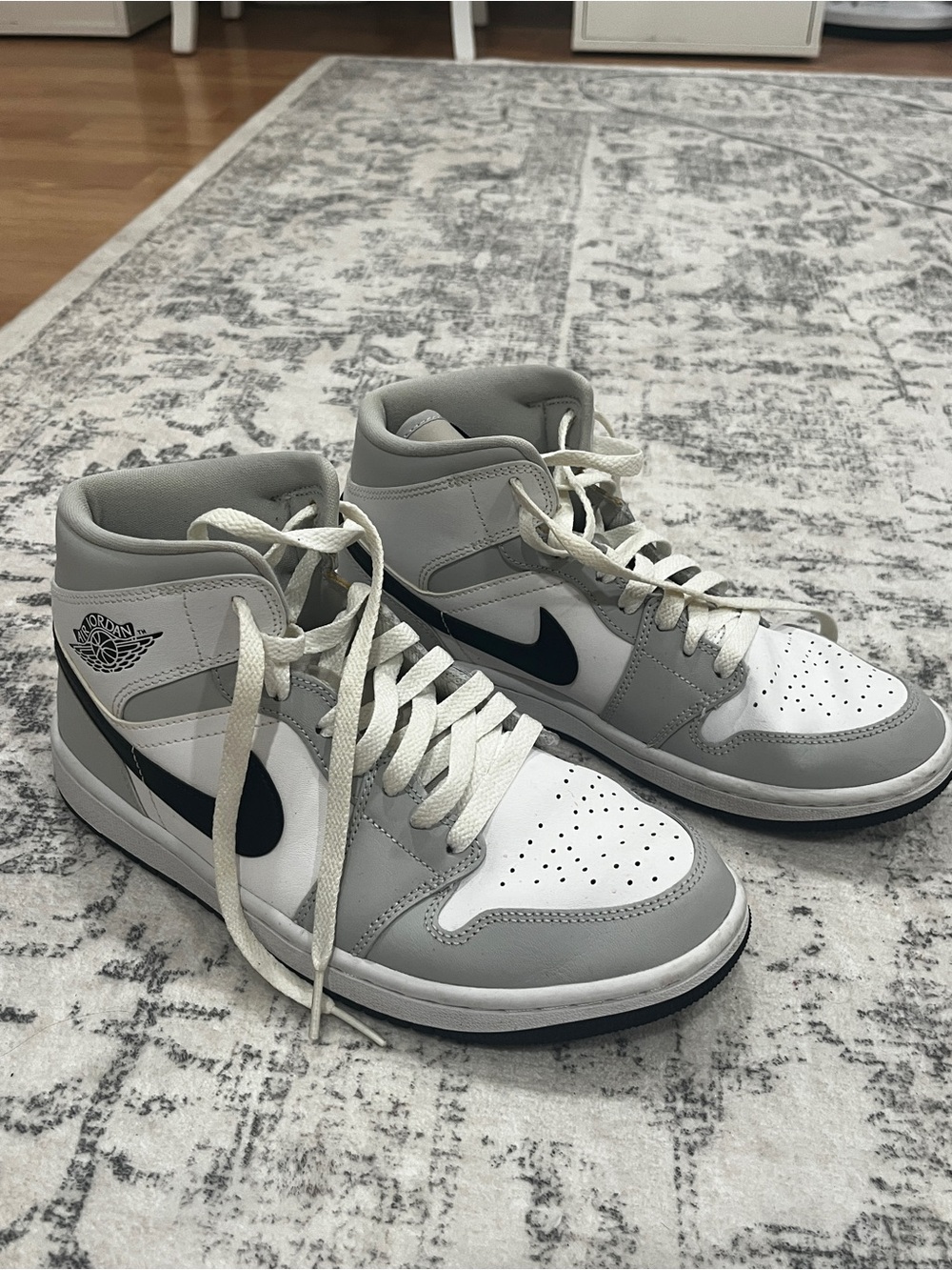 Nike Jordan sneakers - women’s